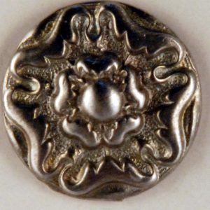 159 Floral Tudor design Pewter Button