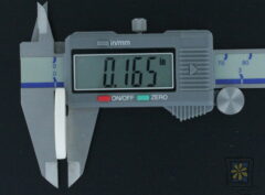 193 Bone 2 hole Buttons 1 1/16″