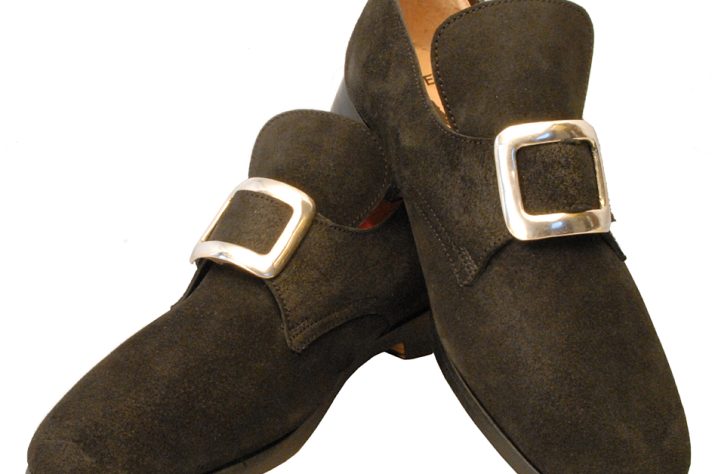 Black buckle shoe