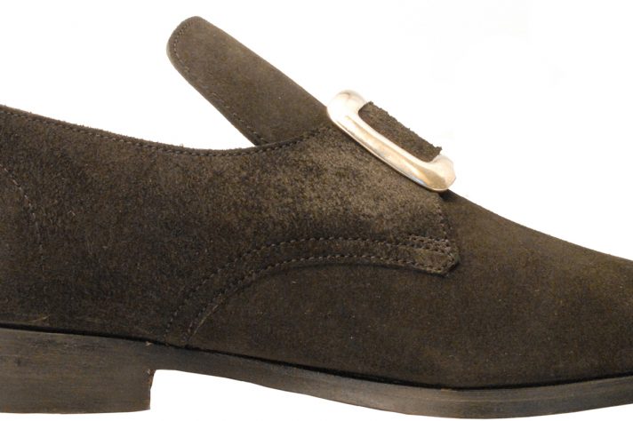 Black buckle shoe