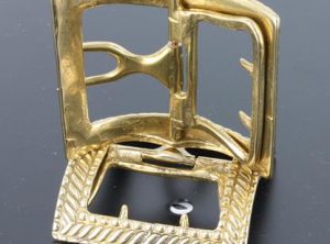 colonial Brass shoe buckle with rope trim