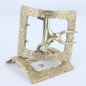 Swirl shoe buckle in White Bronz