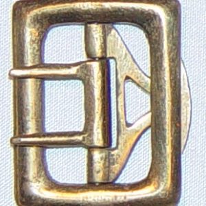 Colonial Knee buckle in Brass